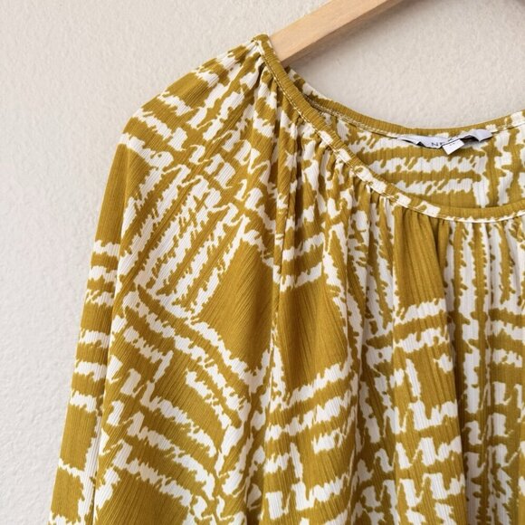 Next Pullover Top Boxy Size Medium Yellow White Green Long Sleeves - Picture 2 of 7